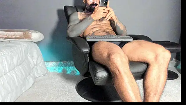 Snapshot of Brock_hurn1 chatting on 20, 10, 2025 Brock hurn1 online show from 20, 10, 2025