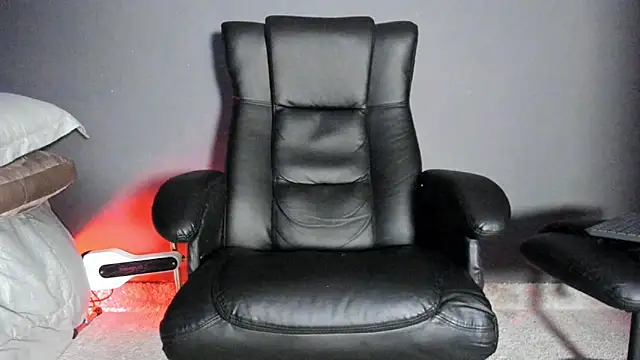 Snapshot of Brock_hurn1 chatting on 5, 12, 2025 Brock hurn1 online show from 5, 12, 2025