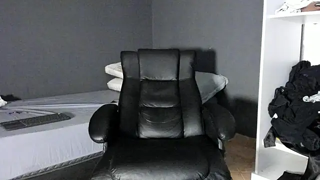 Snapshot of Brock_hurn1 chatting on 16, 12, 2025 Brock hurn1 online show from 16, 12, 2025