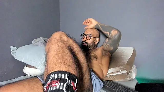 Snapshot of Brock_hurn1 chatting on 6, 1, 2026 Brock hurn1 online show from 6, 1, 2026