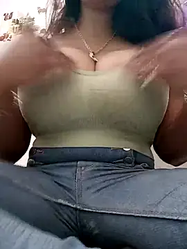 Snapshot of cute-mahek chatting on 13, 2, 2025 cute-mahek online show from 13, 2, 2025