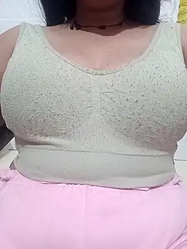 cute-mahek online show from 12, 3, 2026