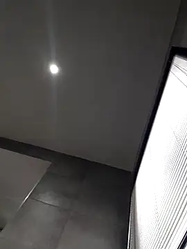 curvybigassqueen online show from 8, 4, 2026