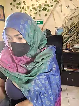 Snapshot of NAJWA-ARAB chatting on 4, 12, 2024 NAJWA-ARAB online show from 4, 12, 2024