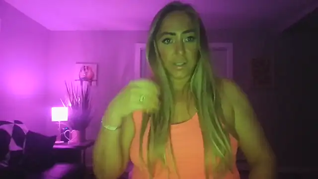 sunshinekisses online show from 8, 2, 2025