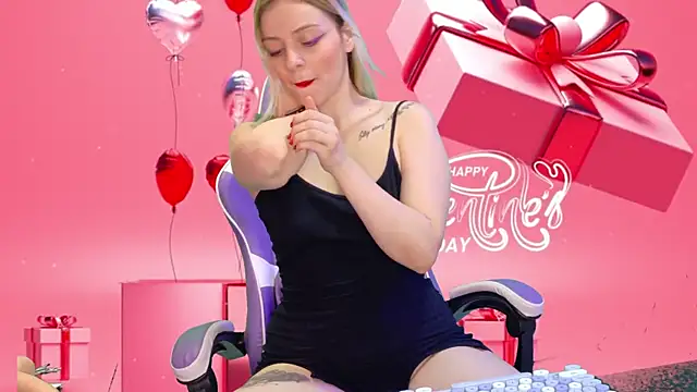 Snapshot of Dolce--Mia---Bianchi__07 chatting on 3, 2, 2025 Dolce--Mia---Bianchi  07 online show from 3, 2, 2025