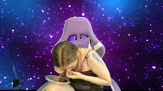 Snapshot of Dolce--Mia---Bianchi__07 chatting on 28, 2, 2025 Dolce--Mia---Bianchi  07 online show from 28, 2, 2025