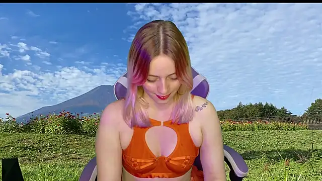 Snapshot of Dolce--Mia---Bianchi__07 chatting on 1, 3, 2025 Dolce--Mia---Bianchi  07 online show from 1, 3, 2025