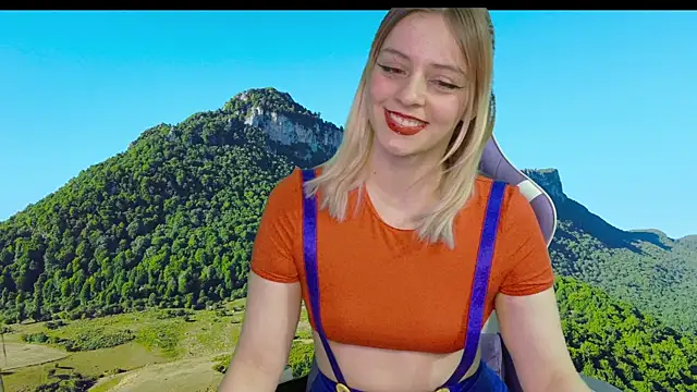 Snapshot of Dolce--Mia---Bianchi__07 chatting on 10, 3, 2025 Dolce--Mia---Bianchi  07 online show from 10, 3, 2025