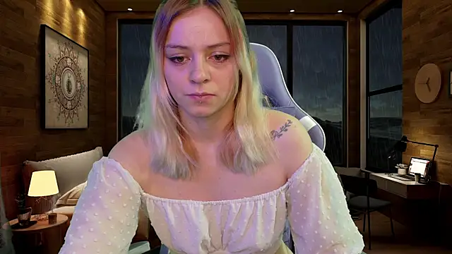 Snapshot of Dolce--Mia---Bianchi__07 chatting on 12, 3, 2025 Dolce--Mia---Bianchi  07 online show from 12, 3, 2025