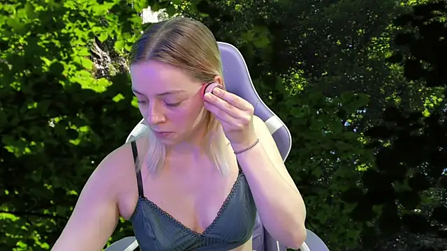 Snapshot of Dolce--Mia---Bianchi__07 chatting on 20, 3, 2025 Dolce--Mia---Bianchi  07 online show from 20, 3, 2025