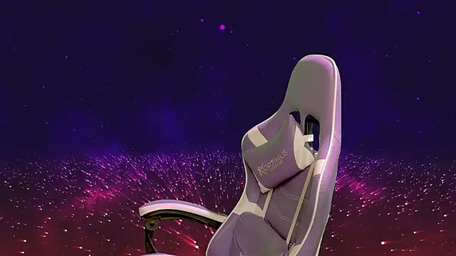 Snapshot of Dolce--Mia---Bianchi__07 chatting on 4, 10, 2025 Dolce--Mia---Bianchi  07 online show from 4, 10, 2025