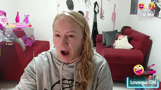 emperabigbootybigass online show from 24, 11, 2025