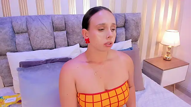 Snapshot of nova_lane chatting on 7, 1, 2026 nova lane online show from 7, 1, 2026