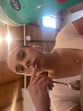 Snapshot of nova_lane chatting on 27, 3, 2026 nova lane online show from 27, 3, 2026