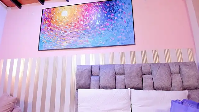 Snapshot of nova_lane chatting on 8, 4, 2026 nova lane online show from 8, 4, 2026