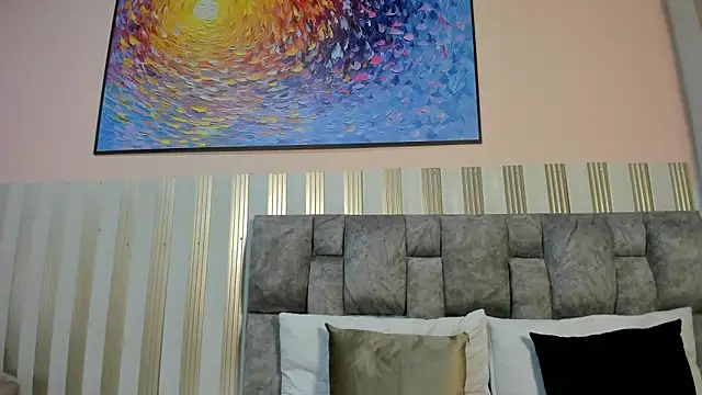 Snapshot of nova_lane chatting on 13, 4, 2026 nova lane online show from 13, 4, 2026