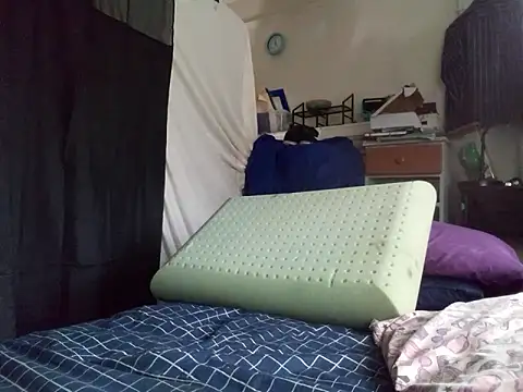 Snapshot of DevinToore chatting on 13, 3, 2026 DevinToore online show from 13, 3, 2026