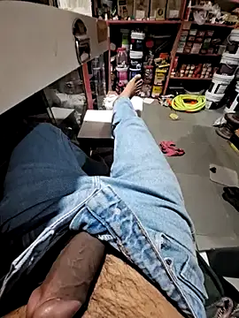 dickerdaddy25 online show from 18, 3, 2025