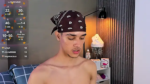 Snapshot of Busterspinter chatting on 31, 12, 2024 Busterspinter online show from 31, 12, 2024