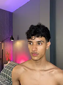 Snapshot of Busterspinter chatting on 5, 2, 2025 Busterspinter online show from 5, 2, 2025