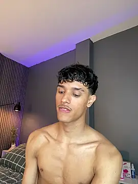 Snapshot of Busterspinter chatting on 7, 2, 2025 Busterspinter online show from 7, 2, 2025