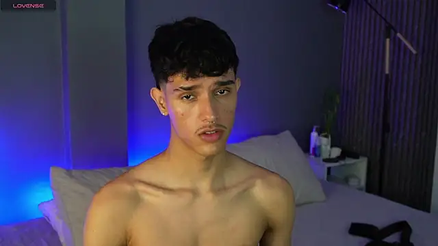 Snapshot of Busterspinter chatting on 3, 3, 2025 Busterspinter online show from 3, 3, 2025