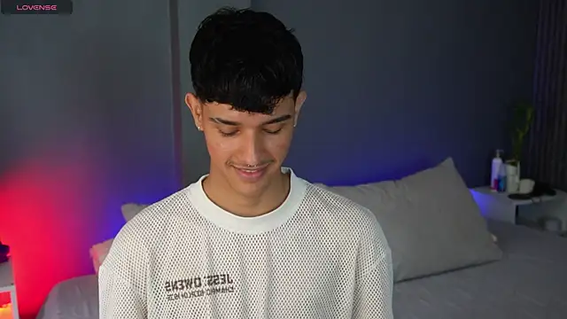 Snapshot of Busterspinter chatting on 4, 3, 2025 Busterspinter online show from 4, 3, 2025