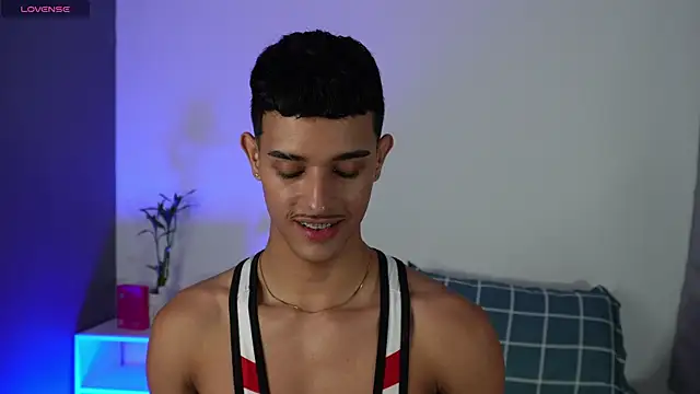 Snapshot of Busterspinter chatting on 27, 11, 2025 Busterspinter online show from 27, 11, 2025