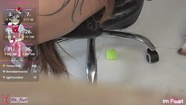 Snapshot of im_pearll chatting on 8, 3, 2026 im pearll online show from 8, 3, 2026