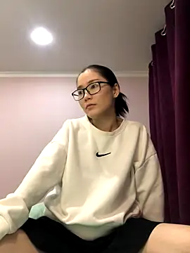 Milka23 online show from 7, 12, 2024