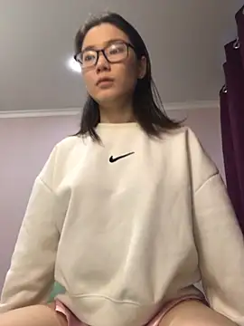 Milka23 online show from 14, 12, 2024