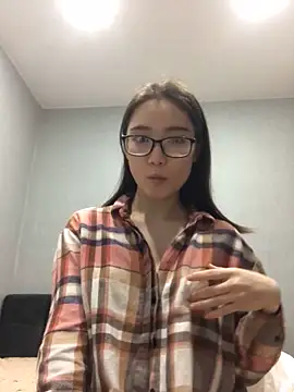 Milka23 online show from 8, 2, 2025