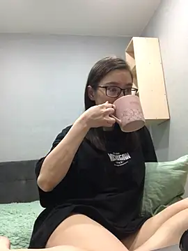 Milka23 online show from 15, 2, 2025