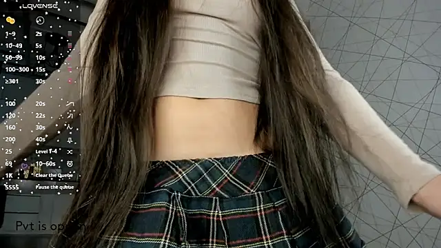 Snapshot of sailorrmoon chatting on 6, 11, 2025 sailorrmoon online show from 6, 11, 2025