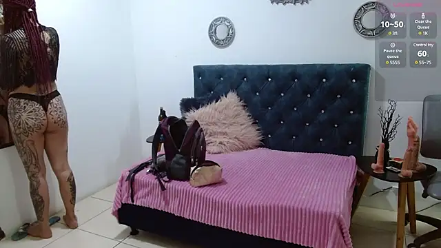 Sofi F w online show from 30, 1, 2025