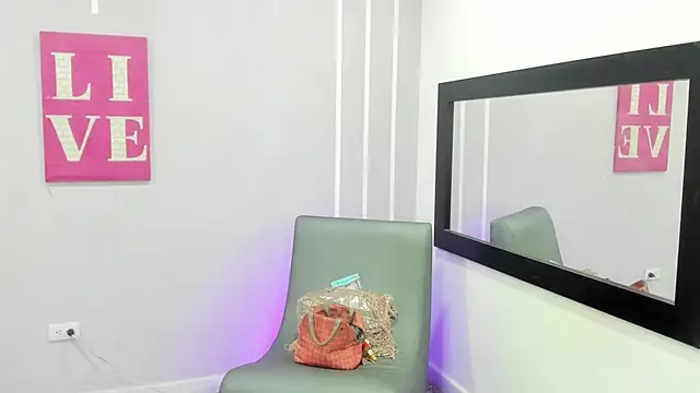 Snapshot of Andy_Gamboa chatting on 28, 1, 2025 Andy Gamboa online show from 28, 1, 2025