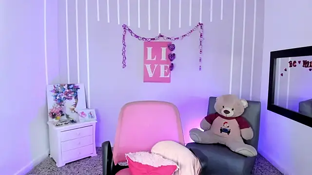 Snapshot of Andy_Gamboa chatting on 5, 3, 2025 Andy Gamboa online show from 5, 3, 2025