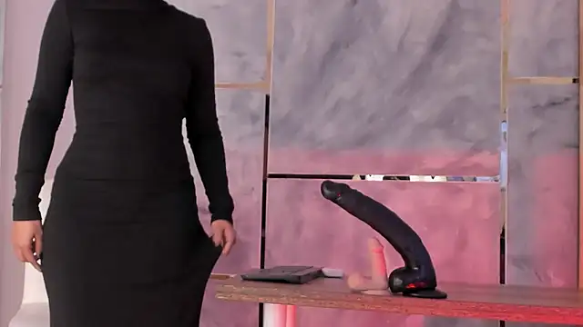 Ellaochoa online show from 10, 1, 2026