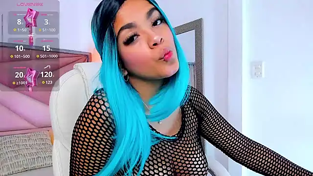 Snapshot of GiaFu chatting on 19, 12, 2024 GiaFu online show from 19, 12, 2024