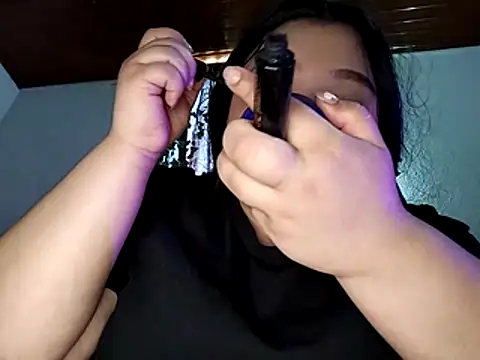 Snapshot of sharyl_24 chatting on 27, 11, 2025 sharyl 24 online show from 27, 11, 2025