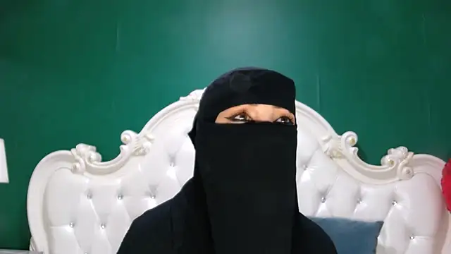 Snapshot of Hajar_Kar chatting on 28, 2, 2025 Hajar Kar online show from 28, 2, 2025