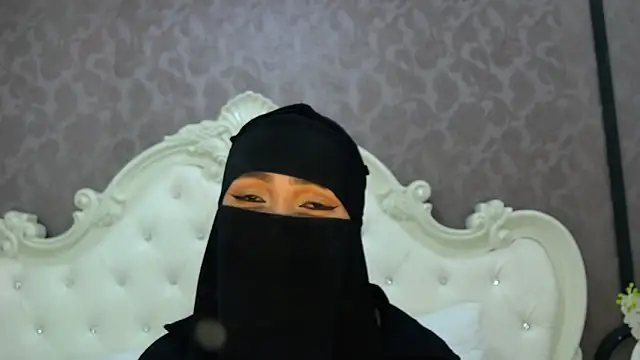 Snapshot of Hajar_Kar chatting on 13, 10, 2025 Hajar Kar online show from 13, 10, 2025