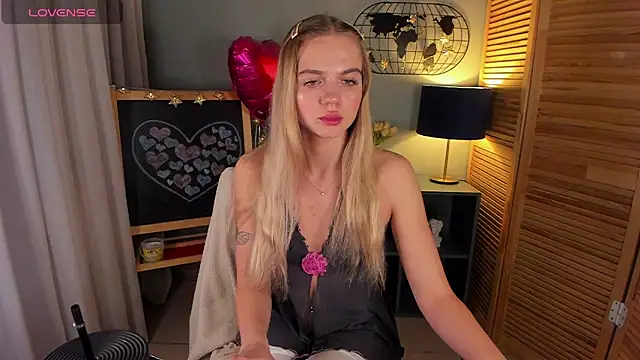 Snapshot of Aria69Stars chatting on 20, 3, 2025 Aria69Stars online show from 20, 3, 2025