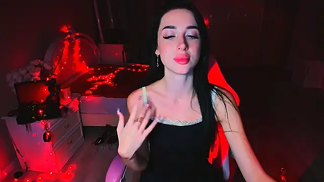 lovely desire online show from 3, 10, 2025