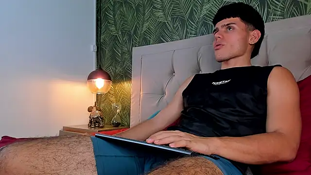 Nathaniel Park online show from 3, 2, 2025