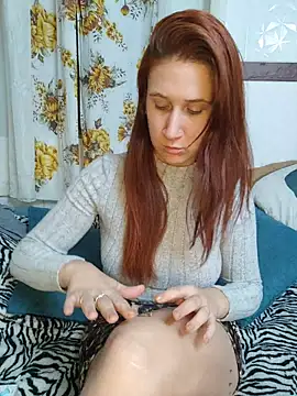 Snapshot of Khalee_si chatting on 9, 7, 2026 Khalee si online show from 9, 7, 2026