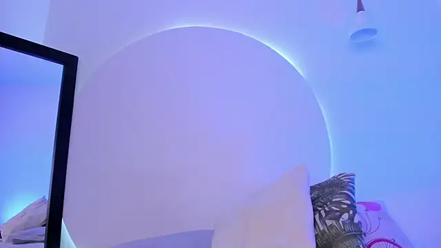 Snapshot of angel_witch chatting on 7, 12, 2024 angel witch online show from 7, 12, 2024