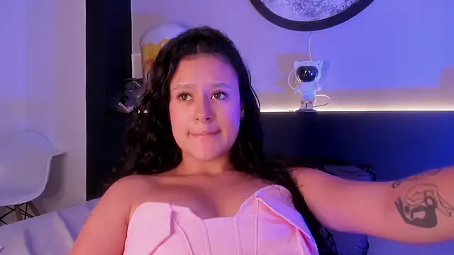 Snapshot of angel_witch chatting on 17, 1, 2025 angel witch online show from 17, 1, 2025