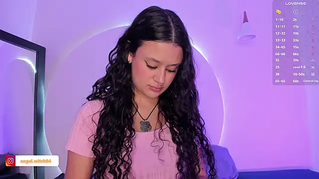 Snapshot of angel_witch chatting on 6, 2, 2025 angel witch online show from 6, 2, 2025